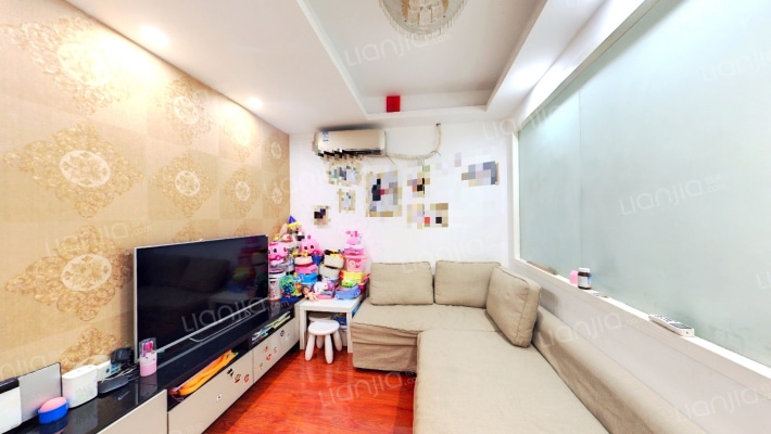 苜蓿园东街11号二手房实景图