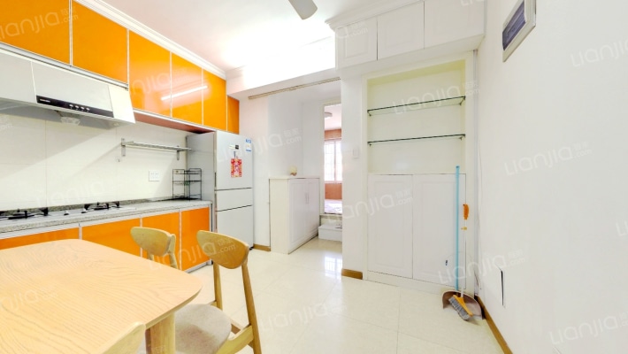 化纤公寓二手房实景图