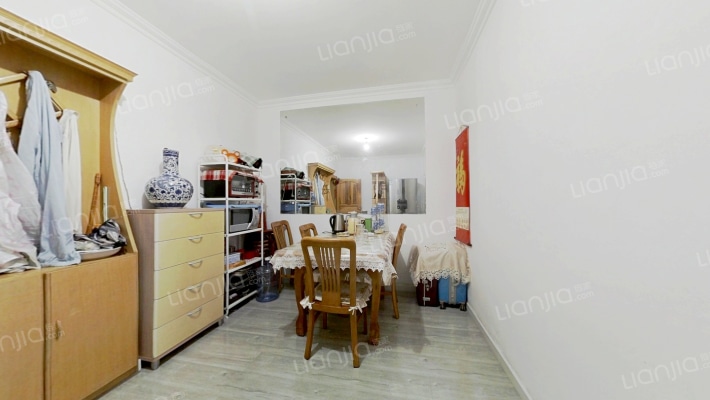 宏伟嘉园南区二手房实景图