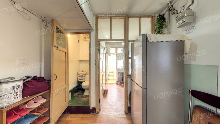 领事馆社区二手房实景图