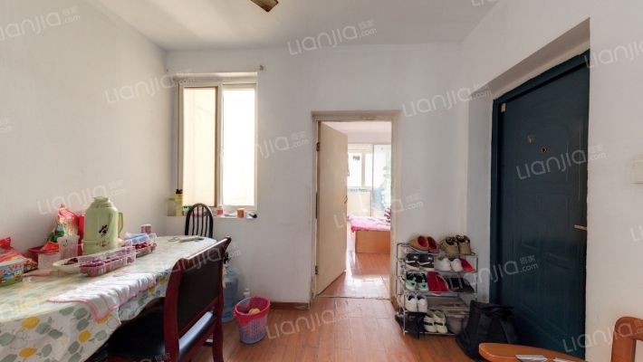 草芳新苑二手房实景图