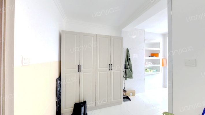 红旗小区二手房实景图