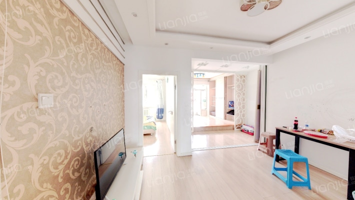 泰海花园小区二手房实景图