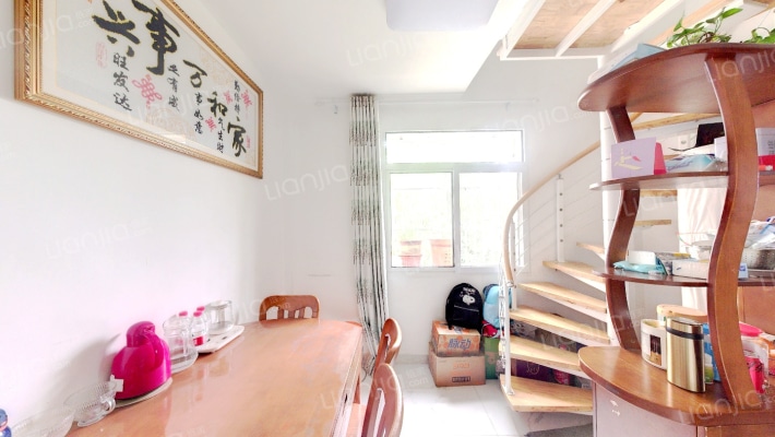 琥珀南村二手房实景图