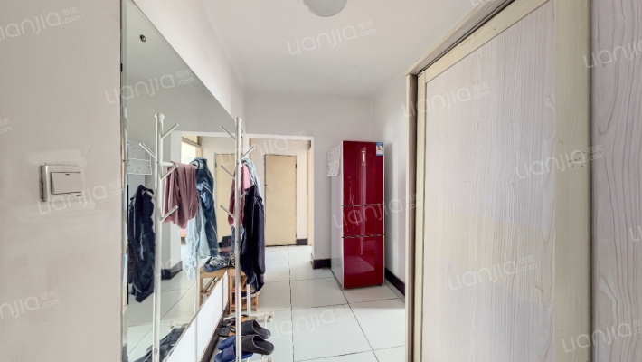 河北省人民医院生活小区南院二手房实景图