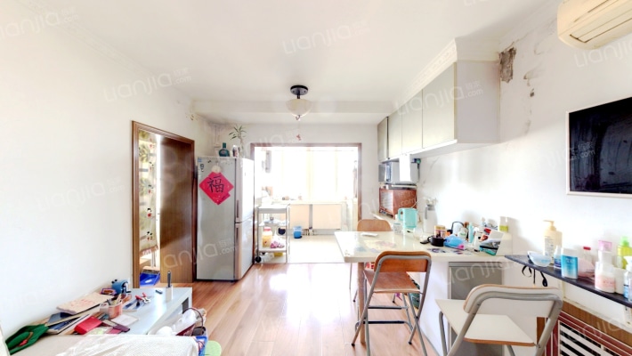 34中长红街二手房实景图