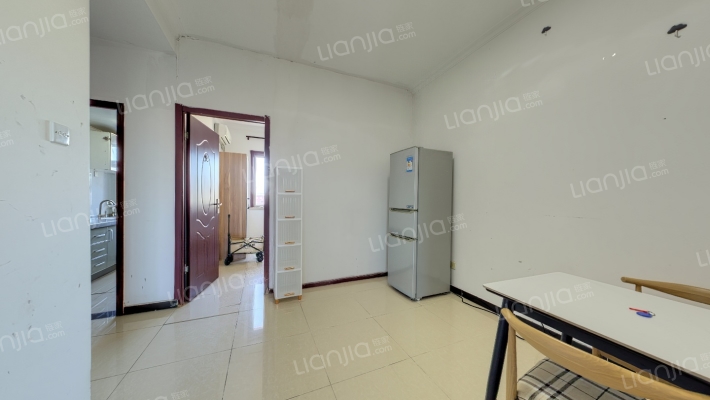 西六砖瓦厂家属楼二手房实景图