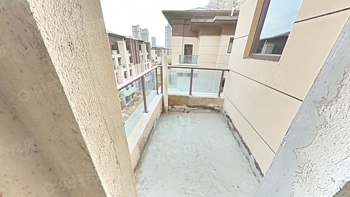香园丽舍上下五层大别墅 业主诚售 改造性强 边户-阳台