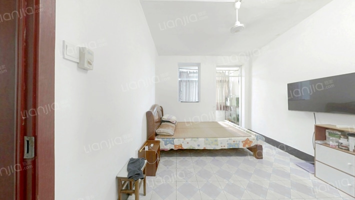 淮河路451号二手房实景图