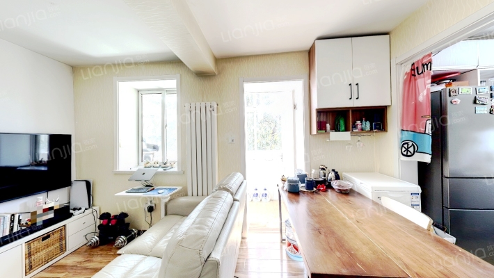 爱慕里二手房实景图