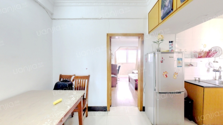 乔虹苑二手房实景图