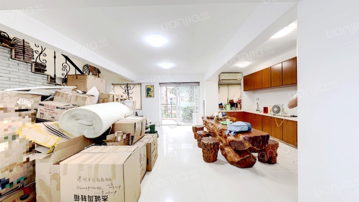 城市之光二手房实景图