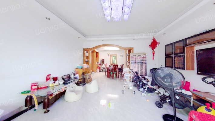 新景苑二手房实景图