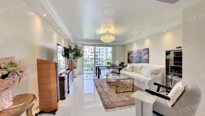 西庭网球俱乐部和公寓二手房实景图