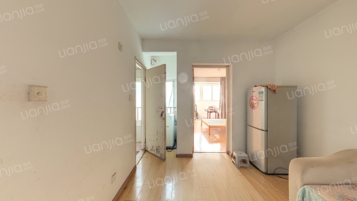 银龙花园三期二手房实景图