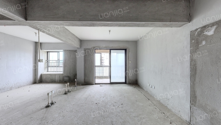 金凤新苑二手房实景图