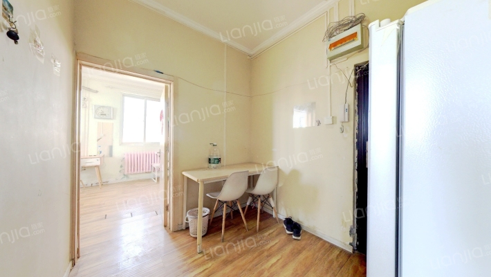 团结湖北里二手房实景图