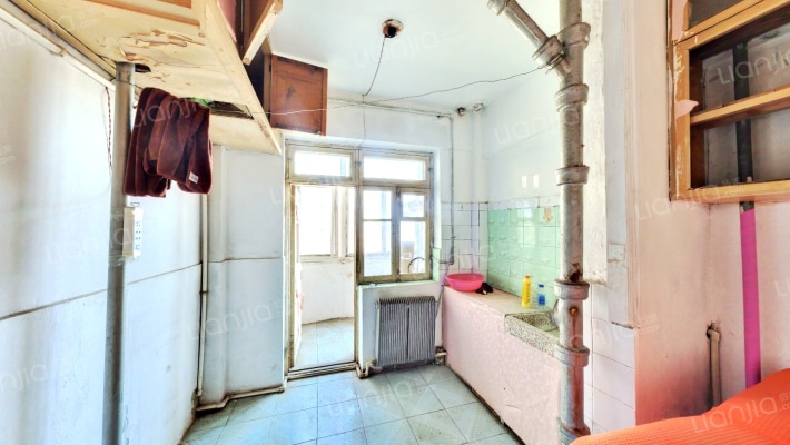 沈铁重光里小区二手房实景图