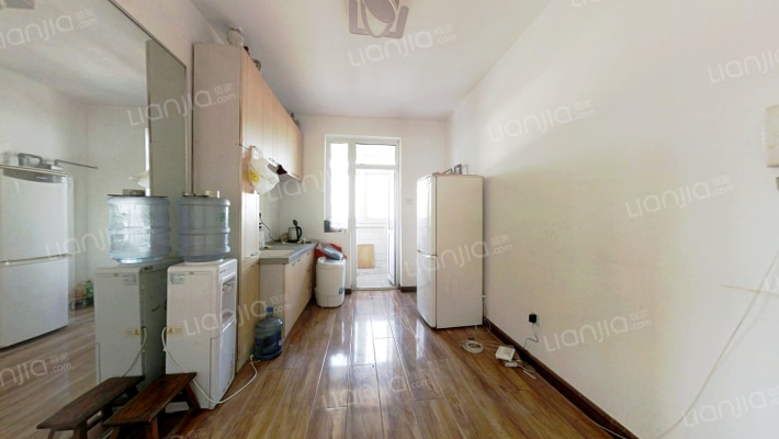 和进里二手房实景图