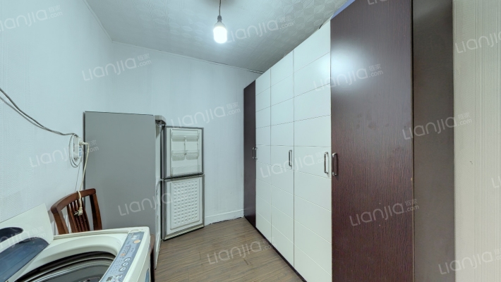 湾士岸一村南区二手房实景图