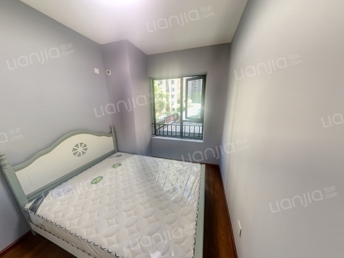 整租·滨江琉森  3室2厅 南