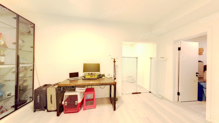 美林香槟小镇二手房实景图