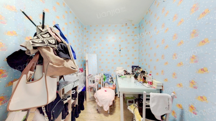 月秋里二手房实景图