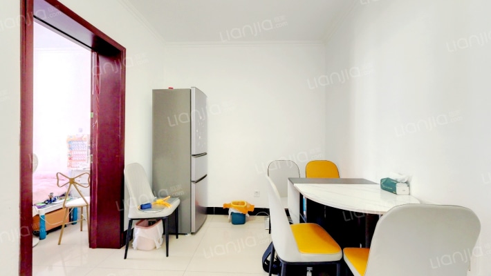 恋日水岸二手房实景图