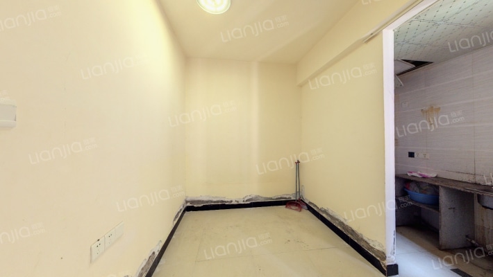 象峰新苑二手房实景图