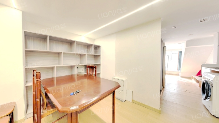 和昌水发新悦广场二手房实景图