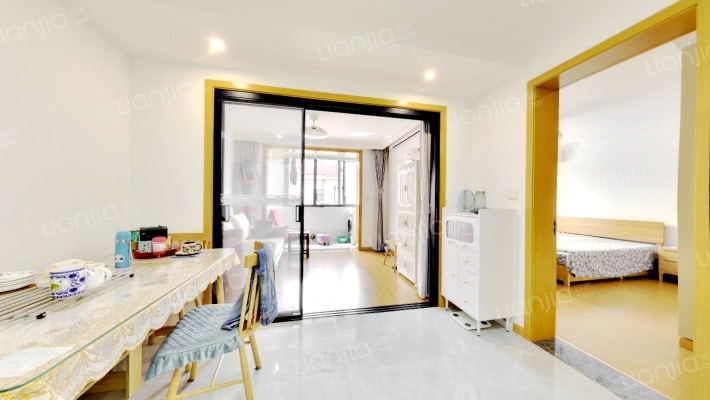 罗山七村二手房实景图