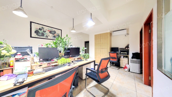 锦天国际二手房实景图