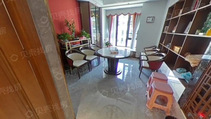 院子，露台，地下室，车位，地暖，zhongyang空调-客厅