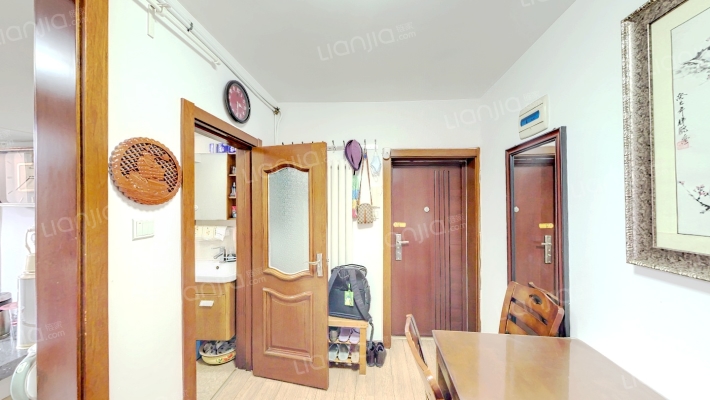 成康里二手房实景图