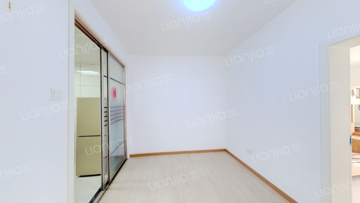 六安路18号二手房实景图