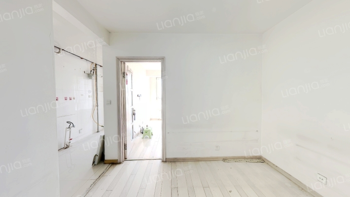 罗曼春天二手房实景图