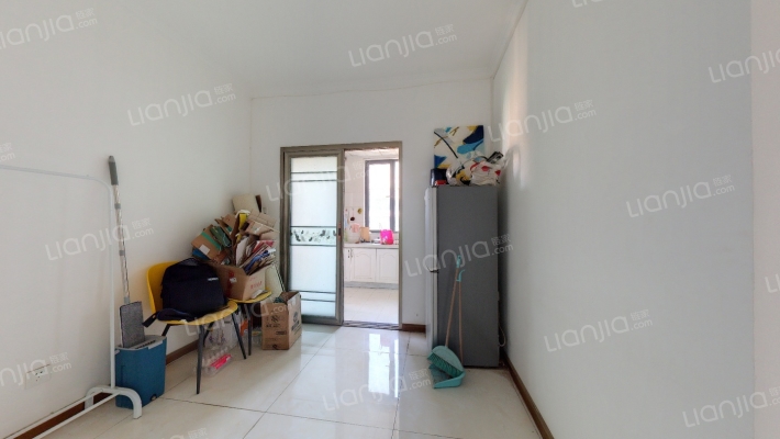 荣民宫园中央二手房实景图