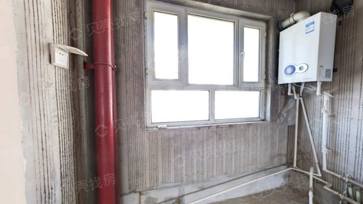 南湖近地铁毛坯电梯次新房两居室带车位出售-厨房