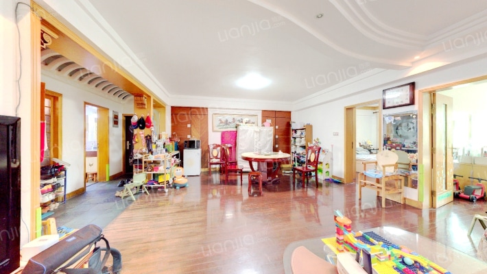 红山路157号二手房实景图