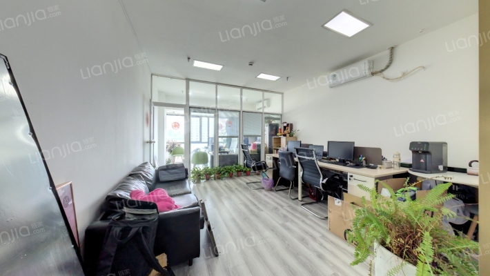 融创精彩天地二手房实景图