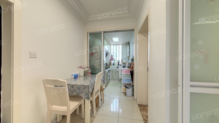 南塑新村二手房实景图