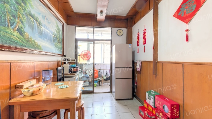 白云亭小区二手房实景图