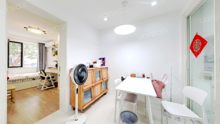 东大宿舍二手房实景图