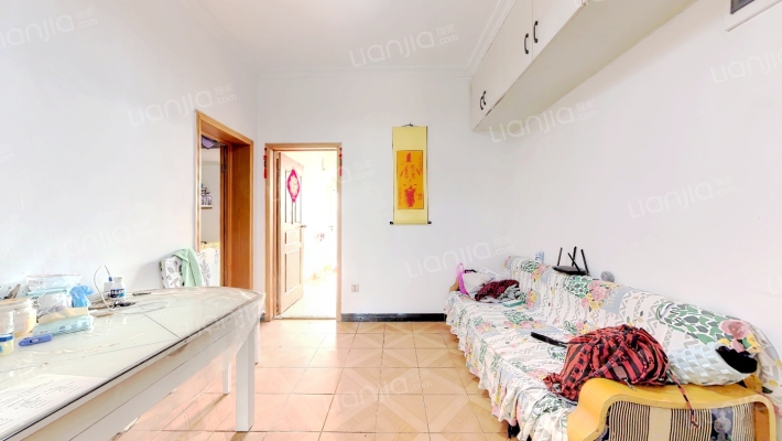 东航卫岗小区二手房实景图