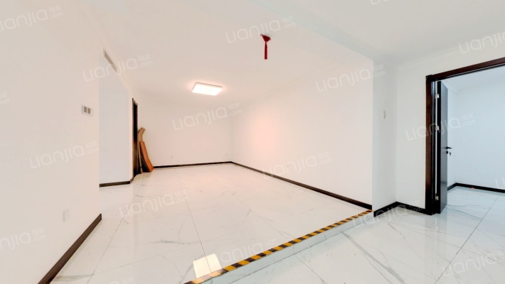 京润水上花园别墅二手房实景图