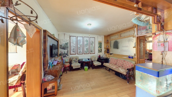 跃进小区二手房实景图