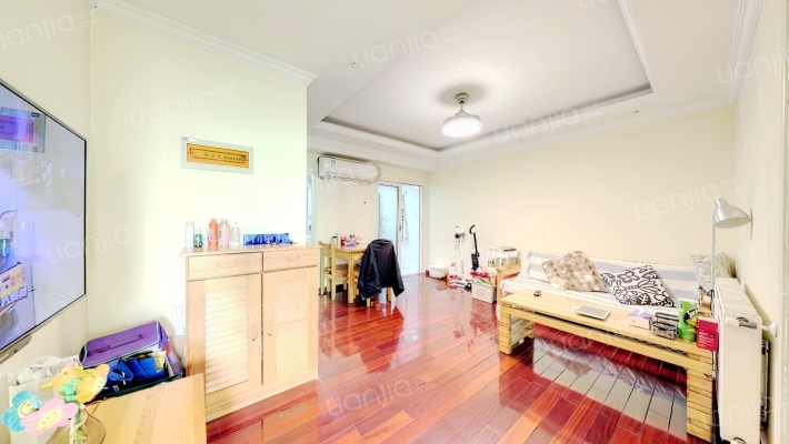 天山路二手房实景图