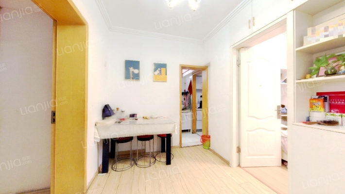 金陵新三村二手房实景图