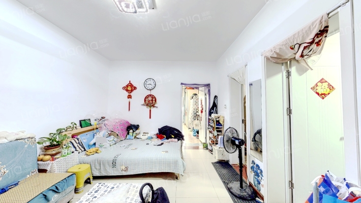 洪泽里11号院二手房实景图