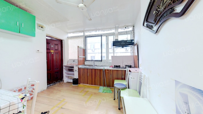 撮造山巷2号大院二手房实景图